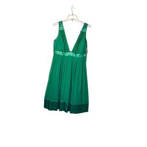 NWT democracy women’s 100% silk Sleeveless low cut dress size 14